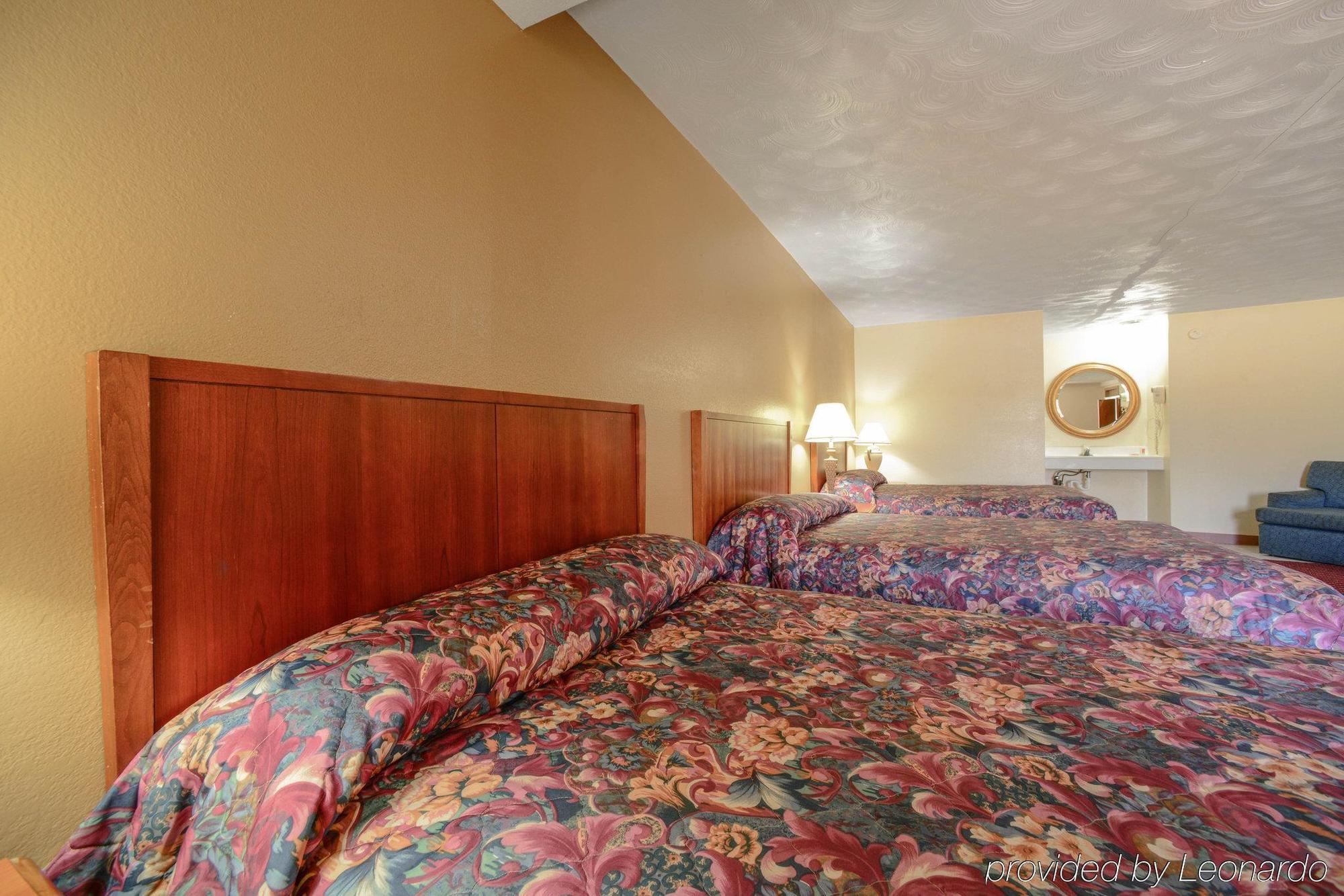 Econo Lodge Inn & Suites Carbondale Ngoại thất bức ảnh