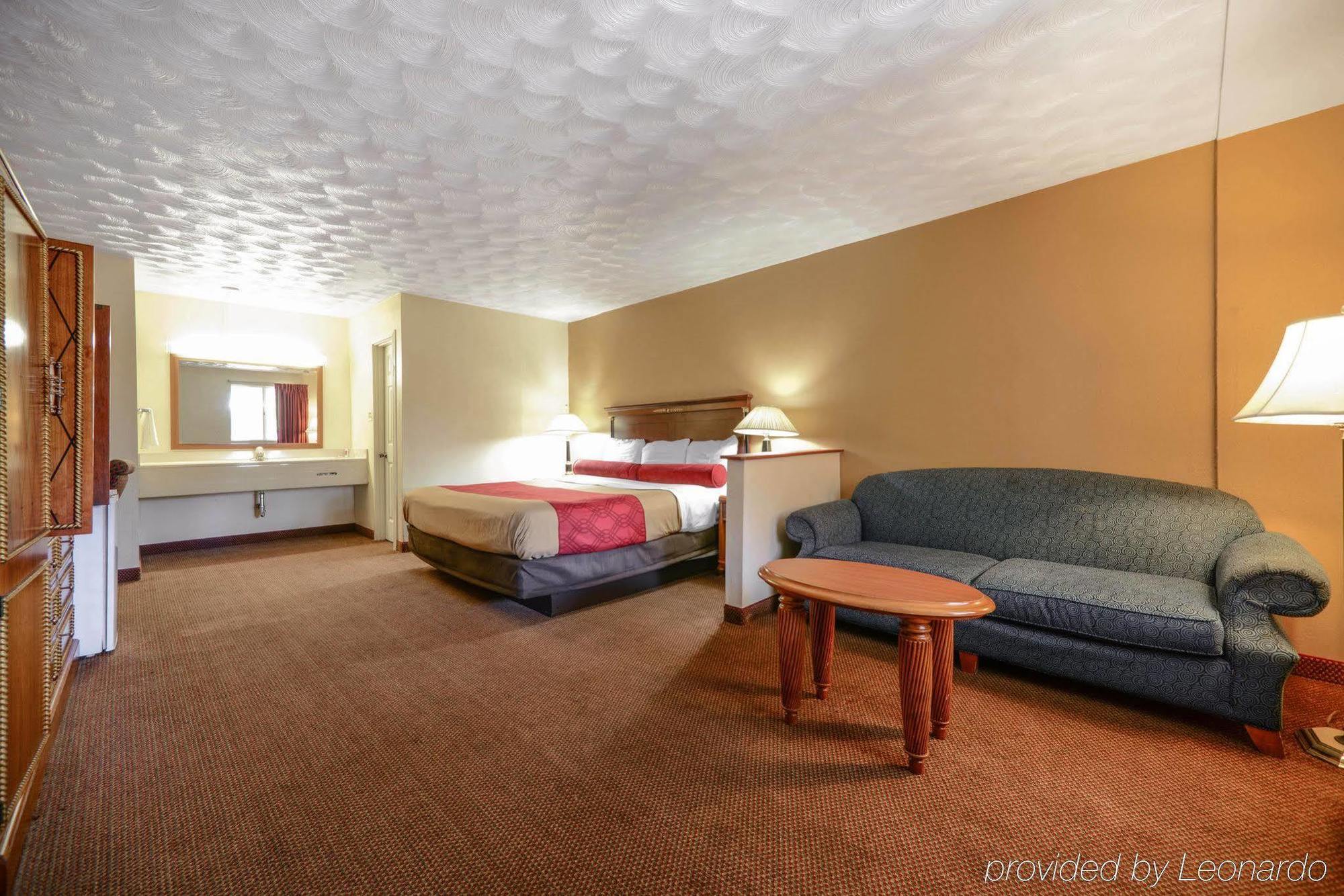 Econo Lodge Inn & Suites Carbondale Ngoại thất bức ảnh