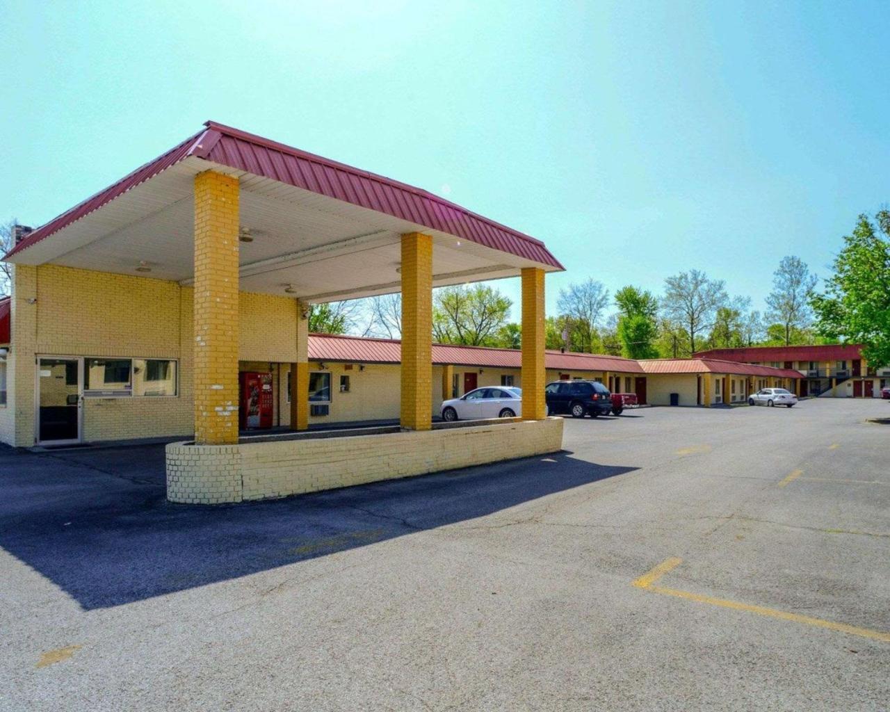 Econo Lodge Inn & Suites Carbondale Ngoại thất bức ảnh