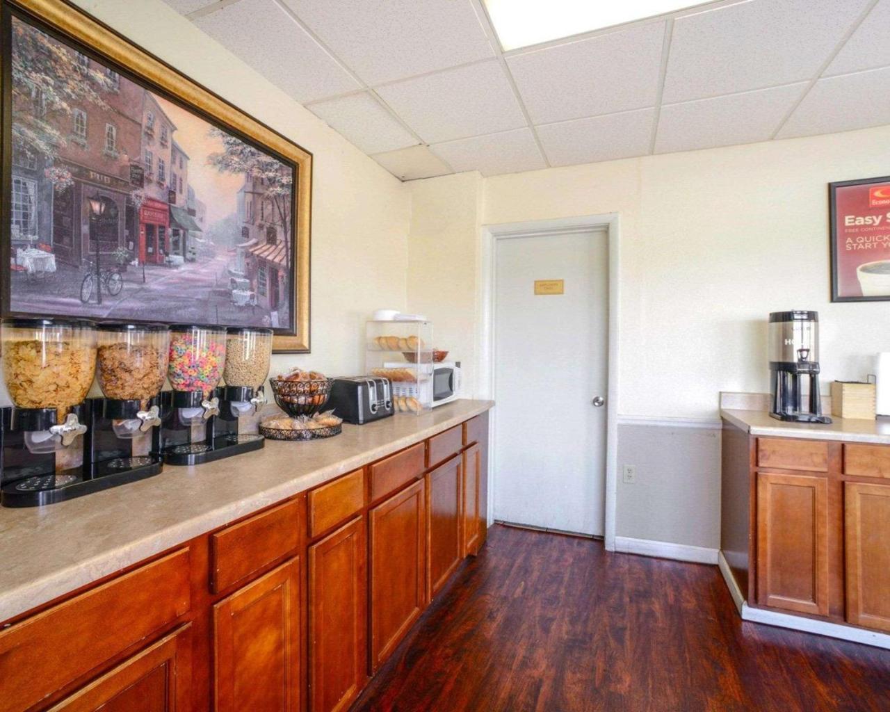 Econo Lodge Inn & Suites Carbondale Ngoại thất bức ảnh