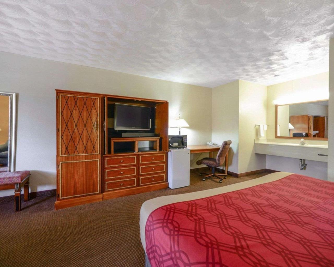 Econo Lodge Inn & Suites Carbondale Ngoại thất bức ảnh